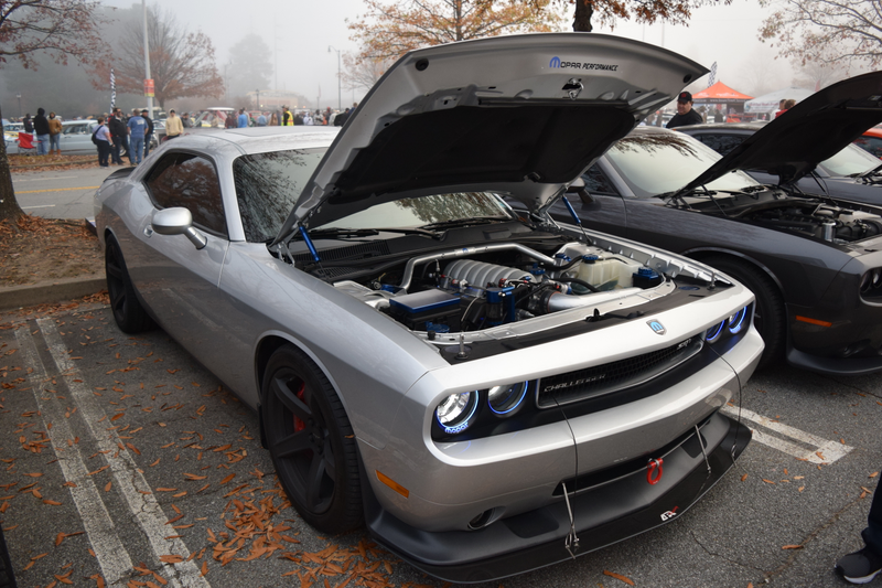 Illustration for article titled I went to Caffeine and Octane this morning and walked around some Challengers ...